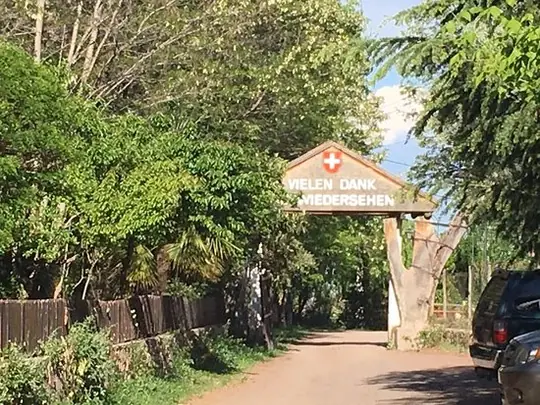 Entrada del restaurante Rincón Suizo